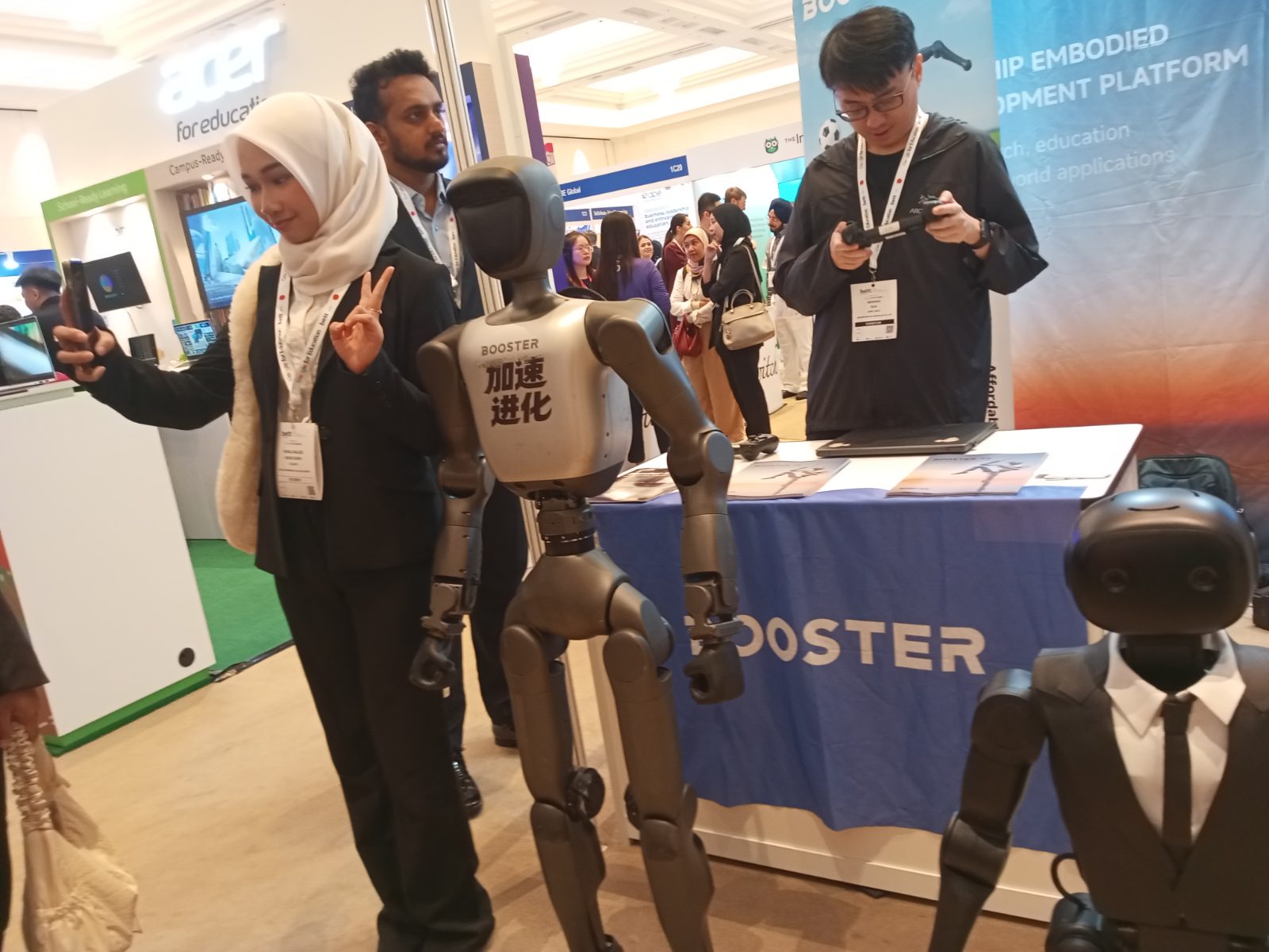Foto pengalaman di Bett Asia